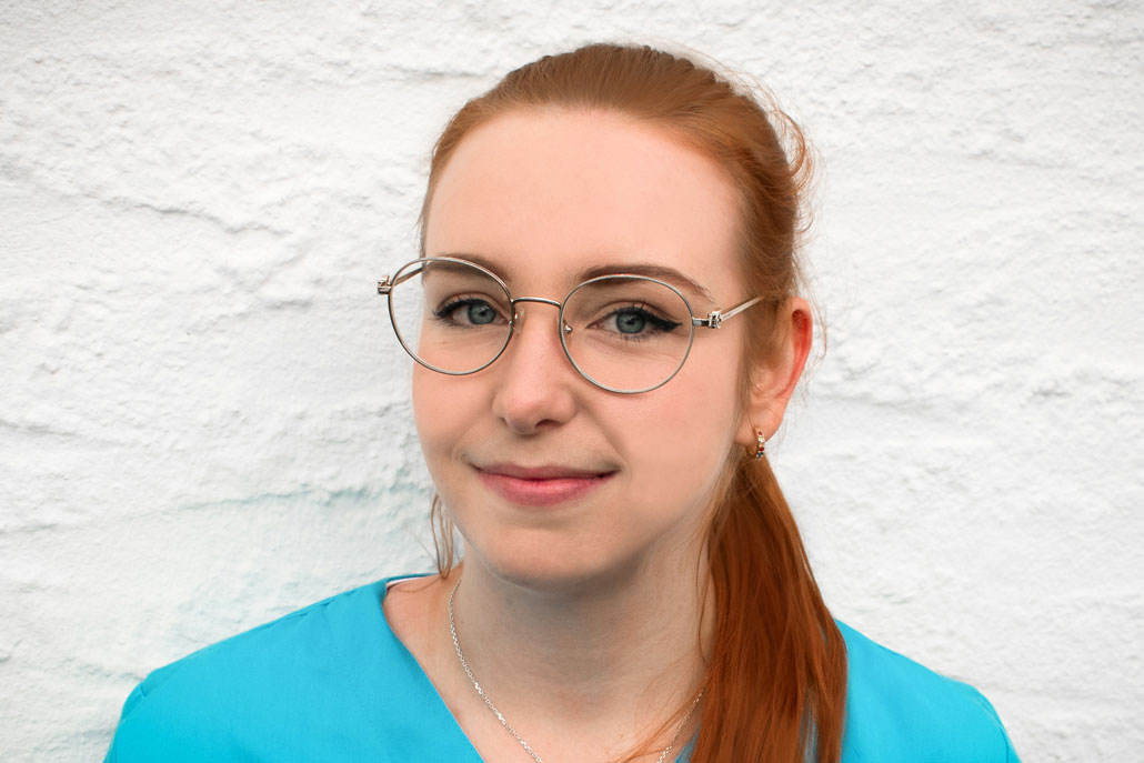 Zahnarztpraxis Dr. Silke Rösch – Vanessa Assel